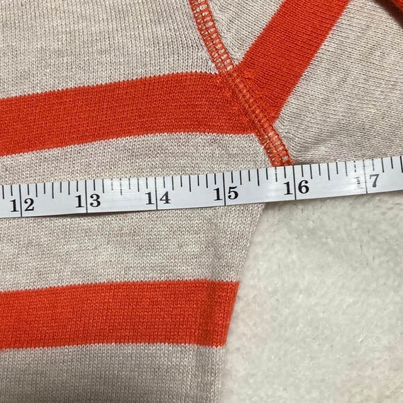 Aeropostale Striped V-Neck Sweater Small - Picture 8 of 9